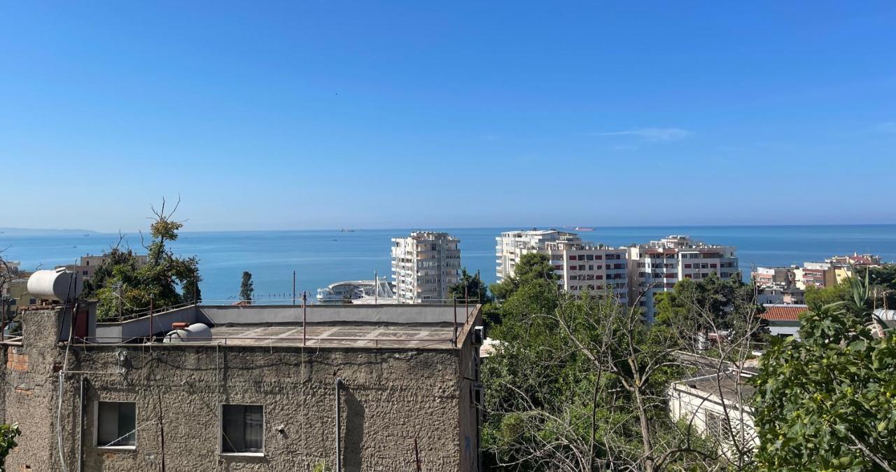 Nostalgic Sea View Apartments ドゥラス エクステリア 写真